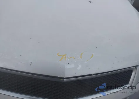 2010 Chevrolet Traverse Ls z USA, uszkodzony, nr VIN 1GNLVEED2AS109970